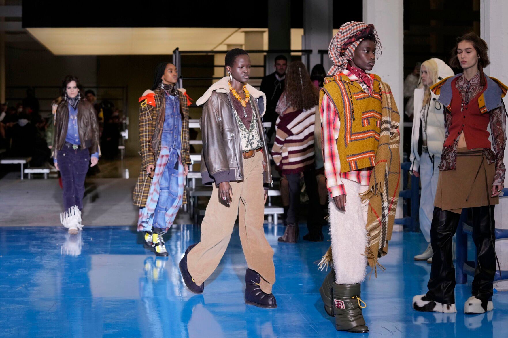 Italy Fashion Dsquared2 F/W 22-23